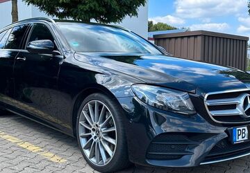 Mercedes-Benz E 220 200.000 km 18.500 &euro; Paderborn 33104