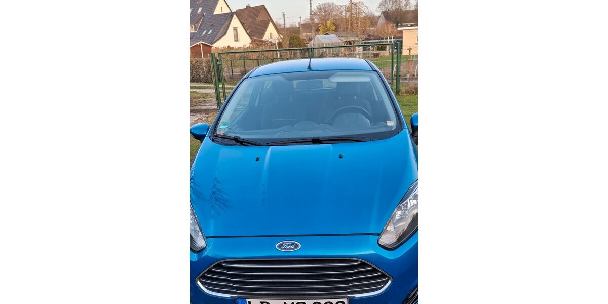 Ford Fiesta 54.000 km 5.900 &euro; Lippstadt 59557