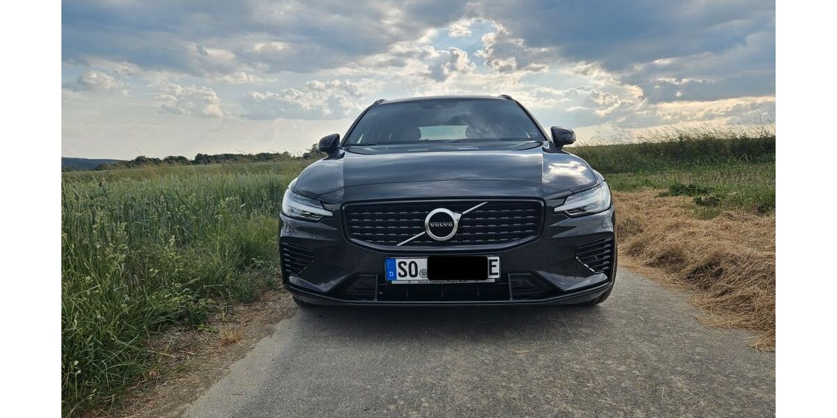 Volvo V60 70.000 km 33.490 &euro; Warstein 59581