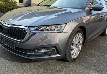 Skoda Octavia 192.000 km 17.999 &euro; Paderborn 33100