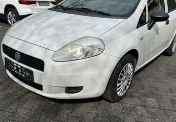 Fiat Grande Punto 144.000 km 1.499 &euro; Paderborn 33100