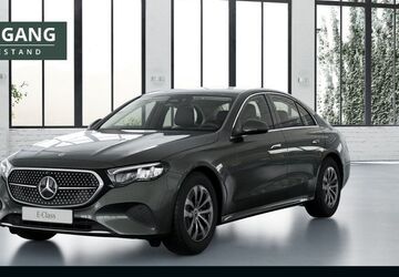 Mercedes-Benz E 220 30.987 km 45.990 &euro; Paderborn 33100