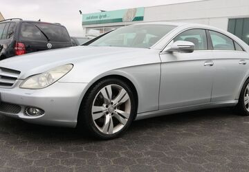 Mercedes-Benz CLS 320 243.259 km 4.990 &euro; Paderborn Schloß-Neuhaus 33104