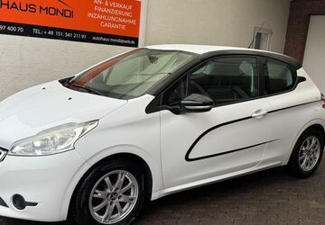 Peugeot 208 92.000 km 5.500 &euro; Möhnesee-Körbecke 59519