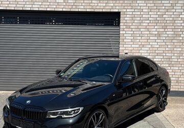 BMW 330 180.000 km 29.999 &euro; Rheda-Wiedenbrück 33378