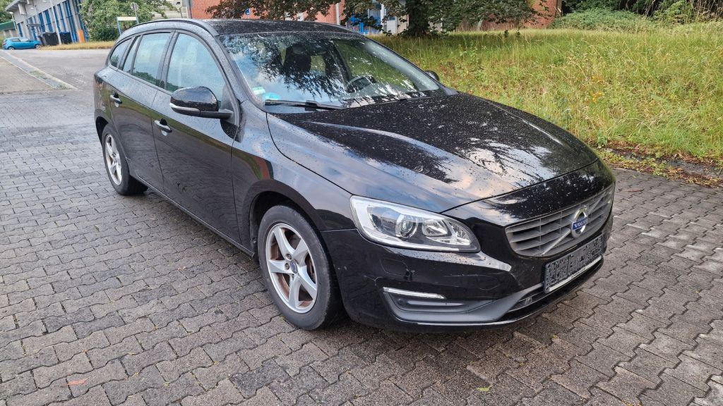 Volvo V60 134.000 km 12.900 &euro; Möhnesee 59519
