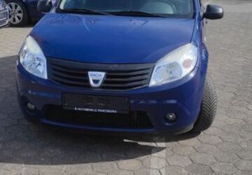 Dacia Sandero 230.867 km 2.499 &euro; Paderborn 33102