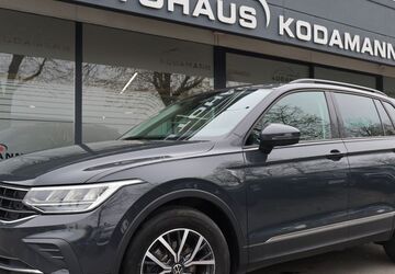 VW Tiguan 76.317 km 23.950 &euro; Rheda-Wiedenbrück 33378