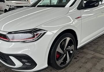 VW Polo 34.574 km 21.999 &euro; Büren 33142