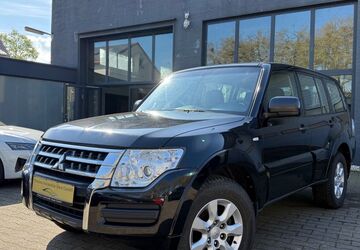 Mitsubishi Pajero 119.700 km 27.500 &euro; Soest 59494