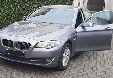 BMW 523 180.000 km 9.200 &euro; Gütersloh 33332