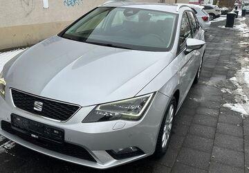 Seat Leon 192.000 km 5.999 &euro; Paderborn 33100