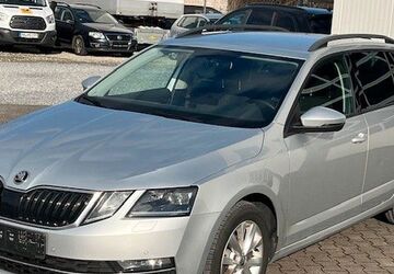 Skoda Octavia 349.800 km 7.999 &euro; Paderborn 33106