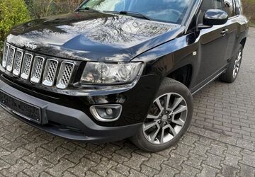 Jeep Compass 131.000 km 6.599 &euro; Paderborn 33100