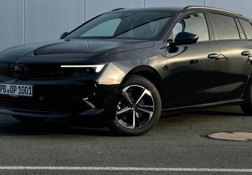 Opel Astra 4.000 km 26.440 &euro; Paderborn 33106
