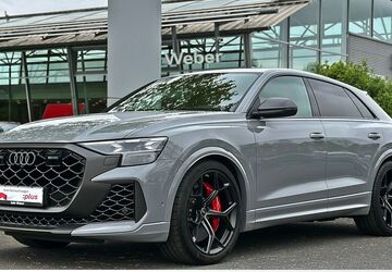 Audi RSQ8 6.690 km 179.890 &euro; Neubeckum 59269