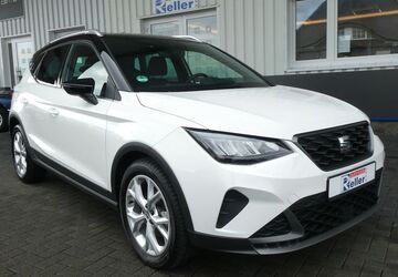 Seat Arona 29.521 km 18.999 &euro; Paderborn 33106