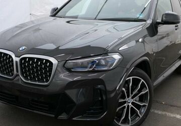 BMW X4 10.600 km 53.840 &euro; Paderborn 33100