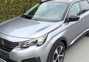 Peugeot 5008 106.000 km 14.990 &euro; Rietberg 33397