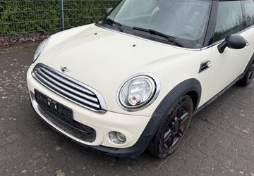 Mini ONE 214.000 km 1.900 &euro; Lippstadt 59557
