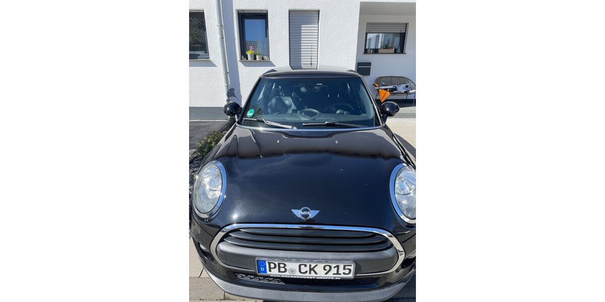 Mini ONE 71.200 km 12.000 &euro; Paderborn 33106