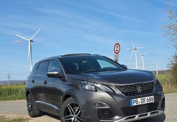Peugeot 5008 198.000 km 16.100 &euro; Paderborn 33100