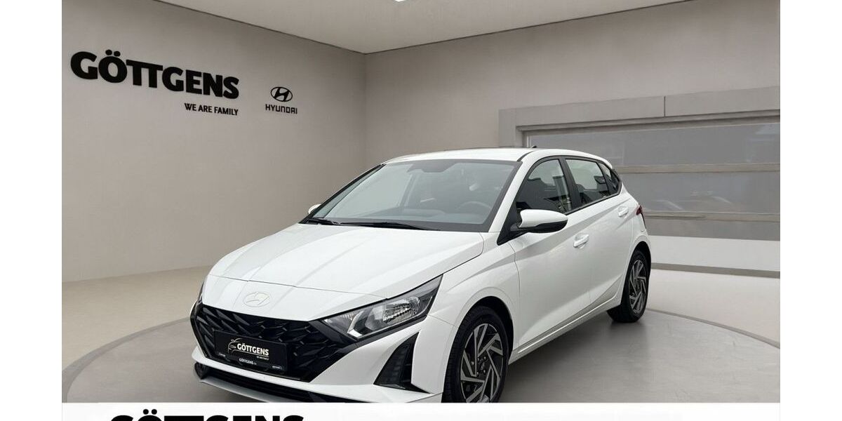 Hyundai i20 7.963 km 19.490 &euro; Soest 59494