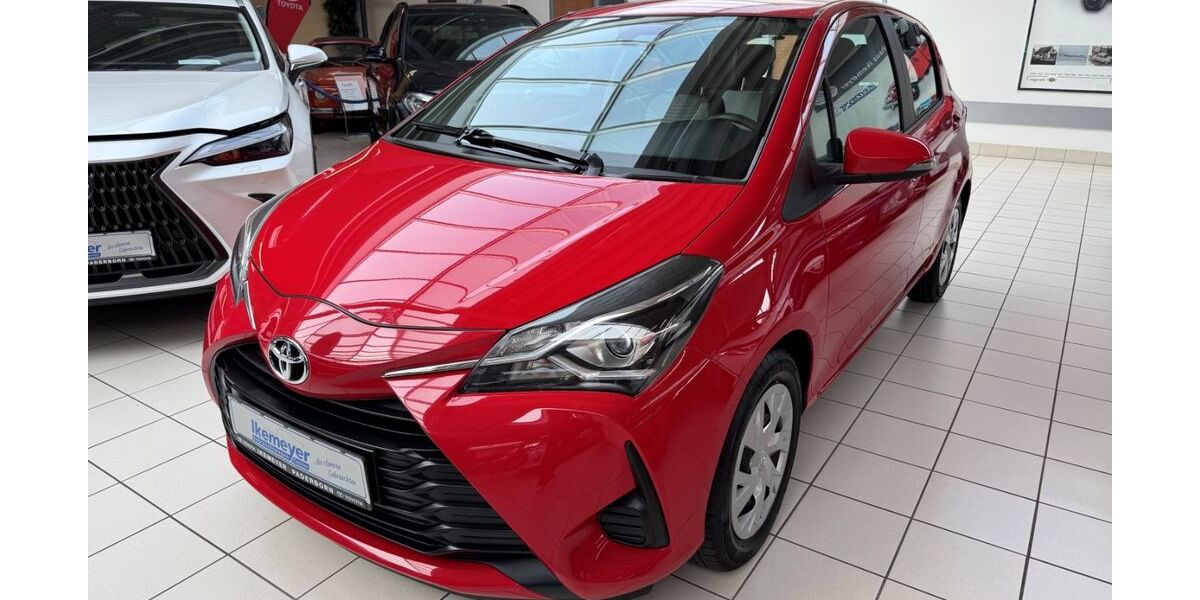 Toyota Yaris 83.100 km 11.890 &euro; Paderborn 33104