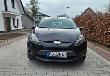 Ford Fiesta 188.000 km 2.100 &euro; Salzkotten 33154