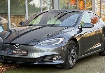 Tesla Model S 209.650 km 29.890 &euro; Paderborn 33100
