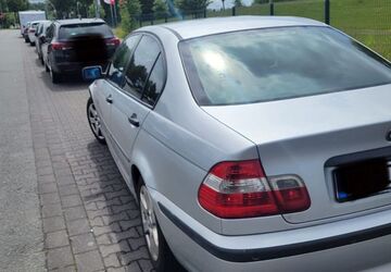 BMW 318 186.000 km 3.800 &euro; Paderborn 33102