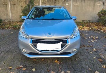 Peugeot 208 125.100 km 3.250 &euro; GÜTERSLOH 33332