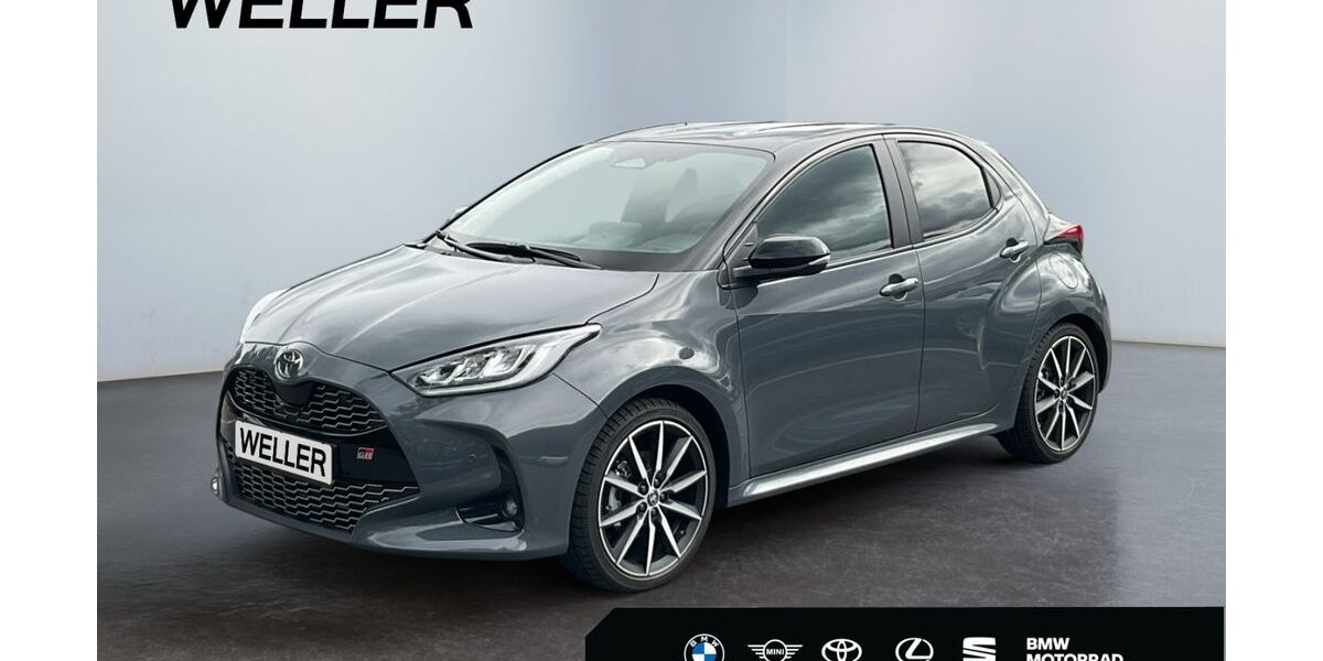 Toyota Yaris 4.400 km 29.290 &euro; Gütersloh 33330