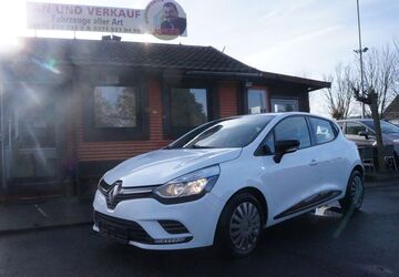 Renault Clio 318.086 km 4.690 &euro; Erwitte 59597