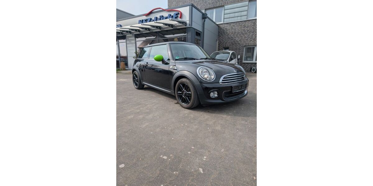 Mini ONE 153.808 km 4.500 &euro; Rietberg 33397