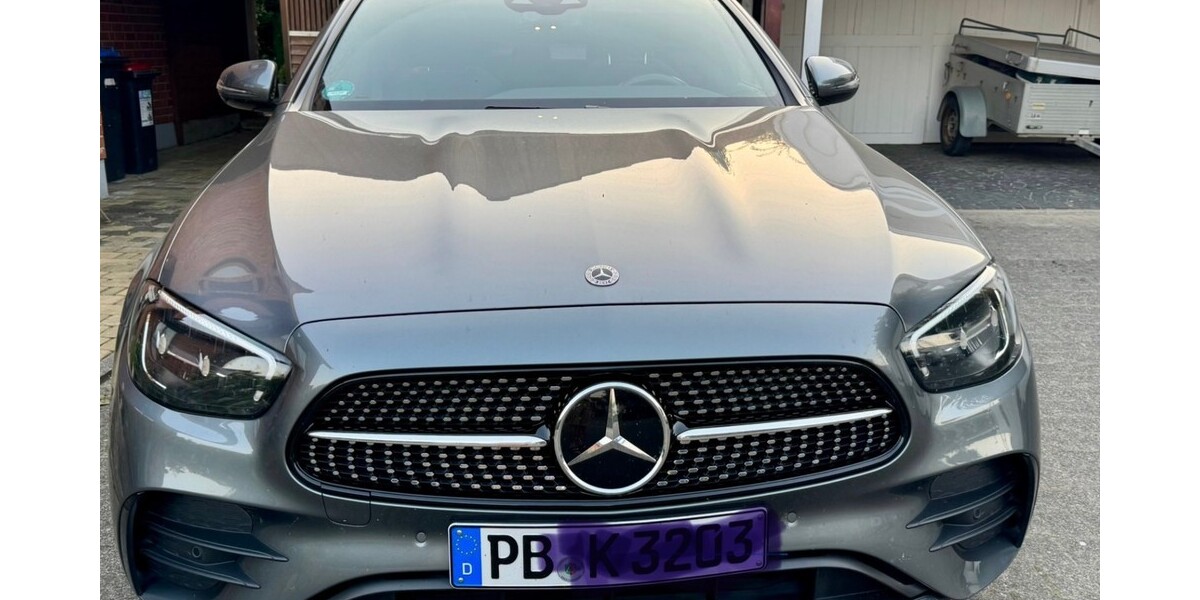Mercedes-Benz E 300 48.000 km 35.500 &euro; Paderborn 33104