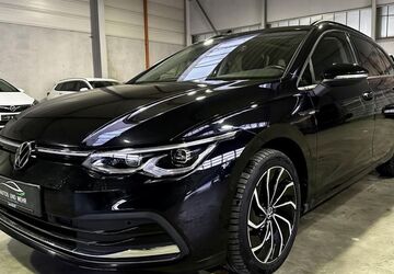 VW Golf 29.200 km 25.490 &euro; Paderborn 33100