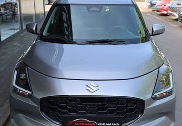 Suzuki Swift 35.481 km 14.950 &euro; Rheda-Wiedenbrück 33378
