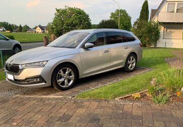 Skoda Octavia 71.000 km 20.100 &euro; Paderborn 33100