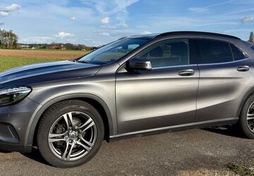 Mercedes-Benz GLA 200 127.800 km 14.500 &euro; Rietberg 33397