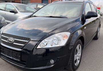 Kia Andere 88.000 km 5.790 &euro; Paderborn 33104