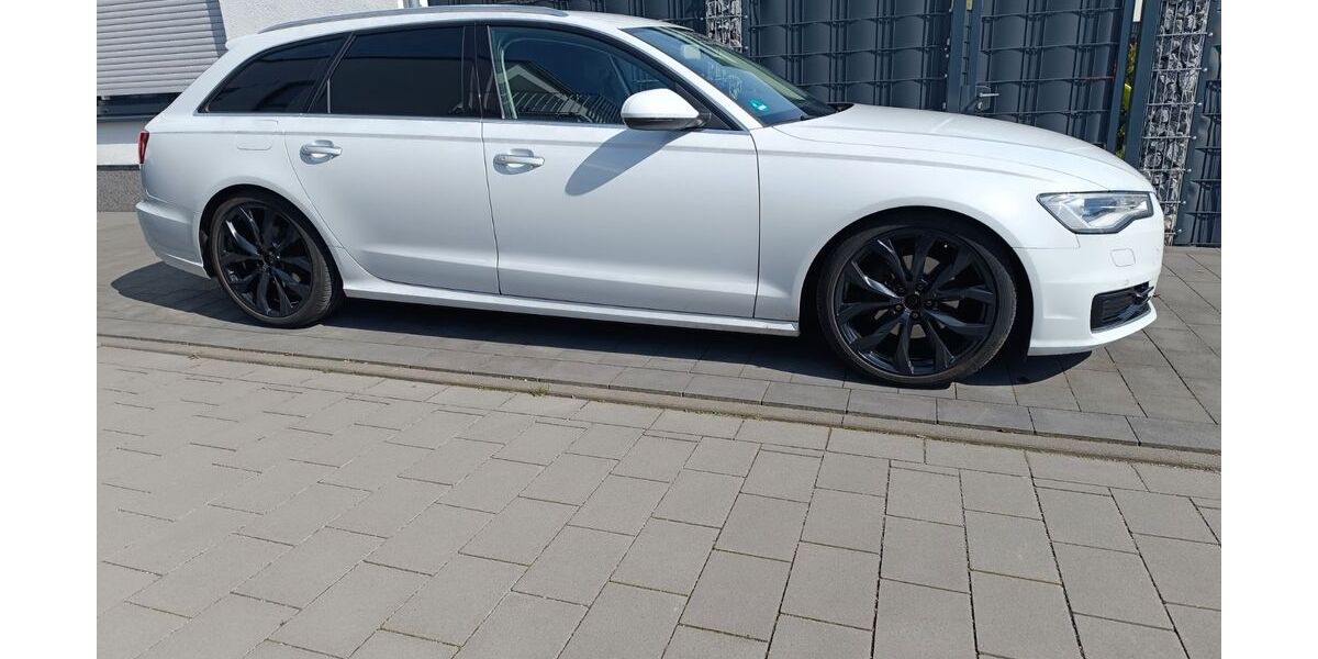 Audi A6 194.999 km 16.800 &euro; Hövelhof 33161
