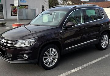 VW Tiguan 161.000 km 11.990 &euro; Paderborn 33106
