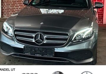 Mercedes-Benz E 220 119.000 km 24.790 &euro; Soest 59494