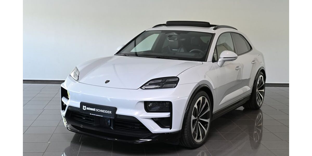 Porsche Macan 12.900 km 102.500 &euro; Paderborn 33100