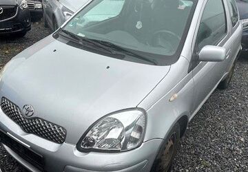 Toyota Yaris 181.888 km 999 &euro; Welver 59514