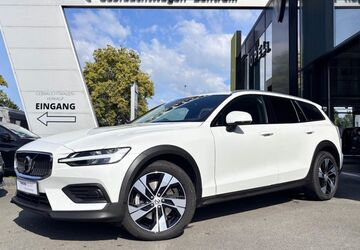 Volvo V60 Cross Country 46.653 km 33.990 &euro; Gütersloh 33334