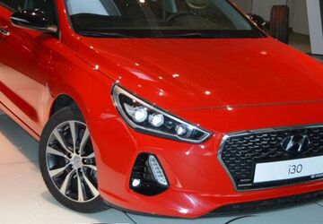 Hyundai i30 76.039 km 13.990 &euro; Soest 59494