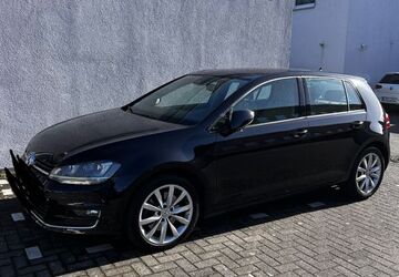 VW Golf 129.000 km 10.699 &euro; Lippstadt 59558