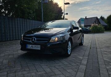 Mercedes-Benz A 180 140.500 km 10.700 &euro; Rheda-Wiedenbrück 33378
